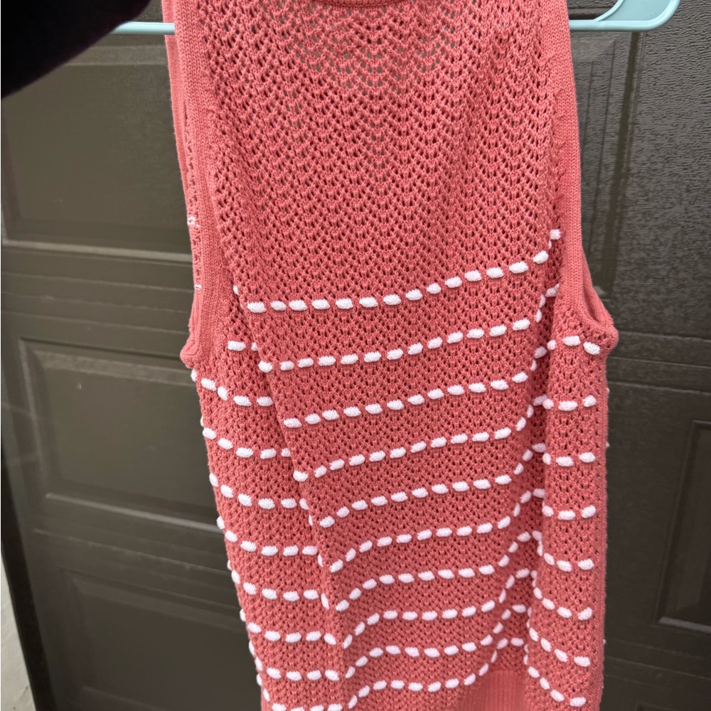LOFT Pink Ribbed Cropped Tank Top - Picture 3 of 3
